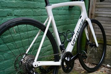Käytetty Specialized Roubaix SL8 Comp 2025 2025 Road & Gravel — kuva 2 / 14