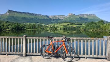Used Orbea ORCA M30 2019 2019 Road & Gravel, Red — image 3 of 10