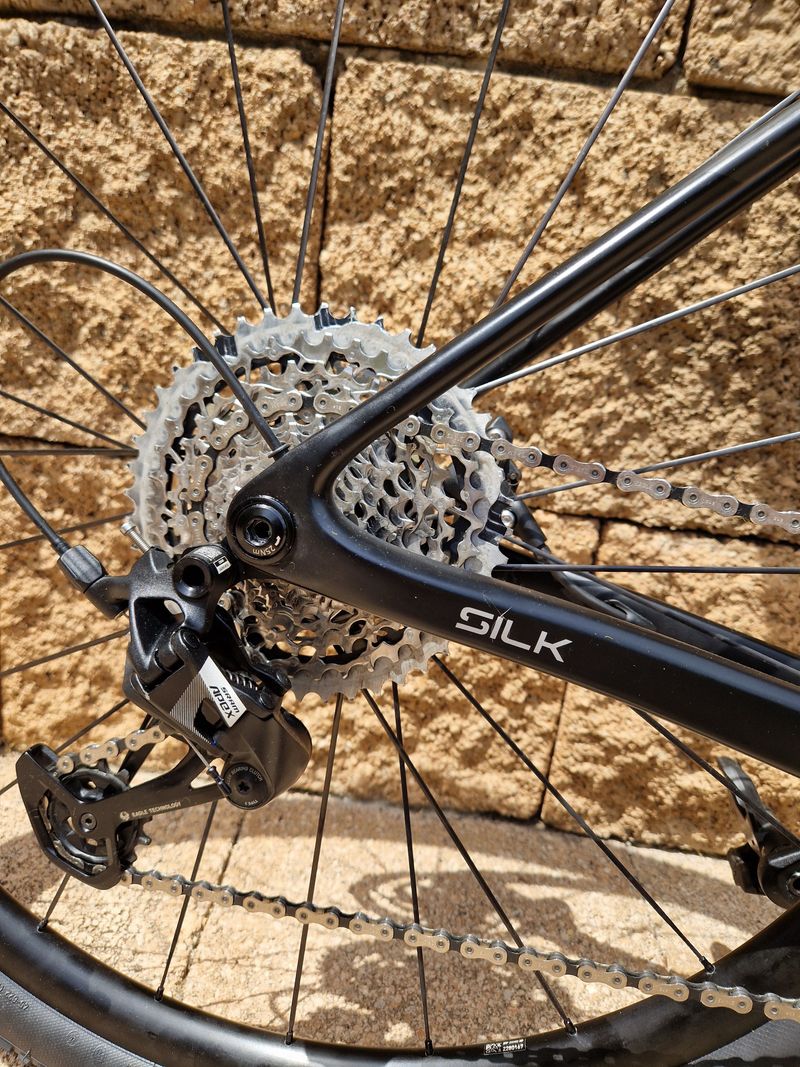 Megamo SILK 10 2024 2024 Road & Gravel d'occasion — image 2 sur 7
