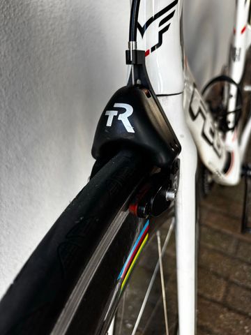 Used Felt B12 Shimano Dura Ace 2013 Road & Gravel, White — image 5 of 11