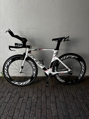 Used Felt B12 Shimano Dura Ace 2013 Road & Gravel, White — image 1 of 11