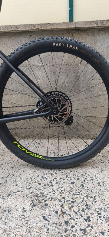 Brugt Specialized Men's Epic Hardtail Comp 2019 2019 Mountainbike — billede 17 af 37