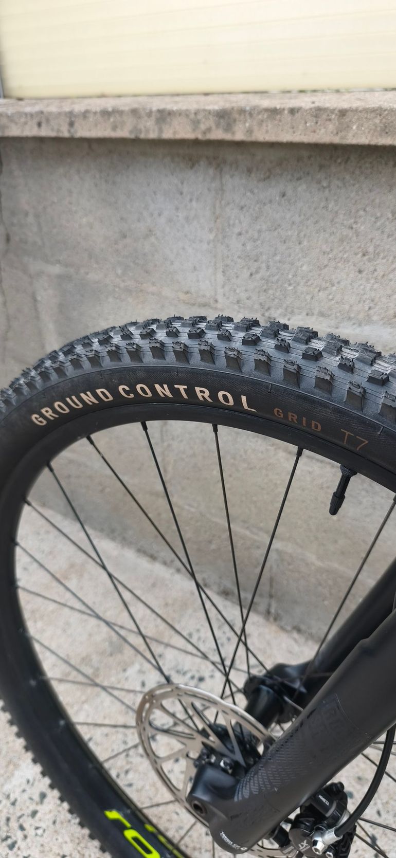 Brugt Specialized Men's Epic Hardtail Comp 2019 2019 Mountainbike — billede 20 af 37