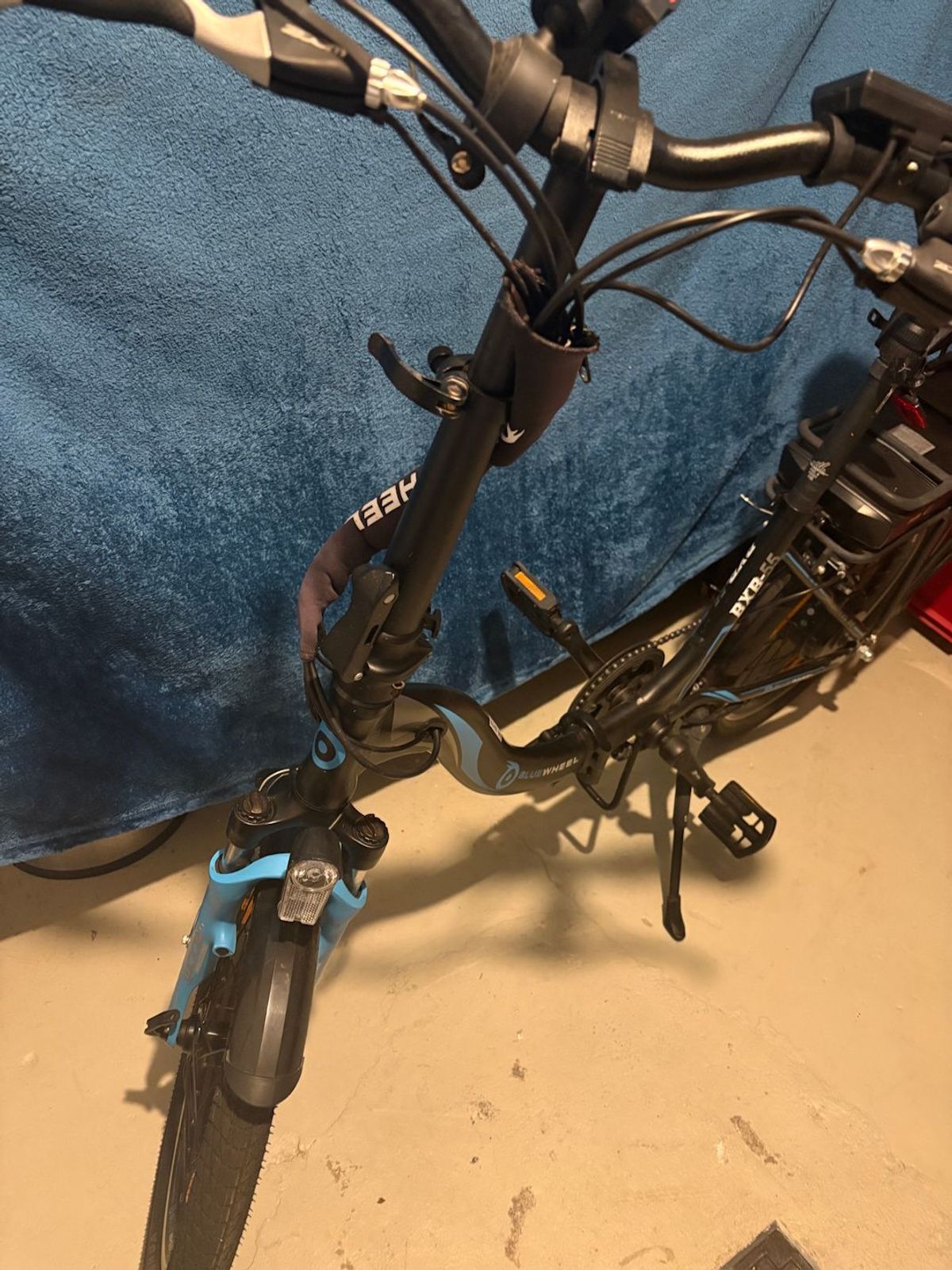 fahrradsattel von unten Air Seat Sattelfederung Fahrrad - Sattelstütze gefedert - Das Original - mit Federung schont Wirbelsäule Category:E Bike_Ergon GS1 Motor und Batterie:1000W 48V20Ah BOSCH BUI215 Purion Instruction