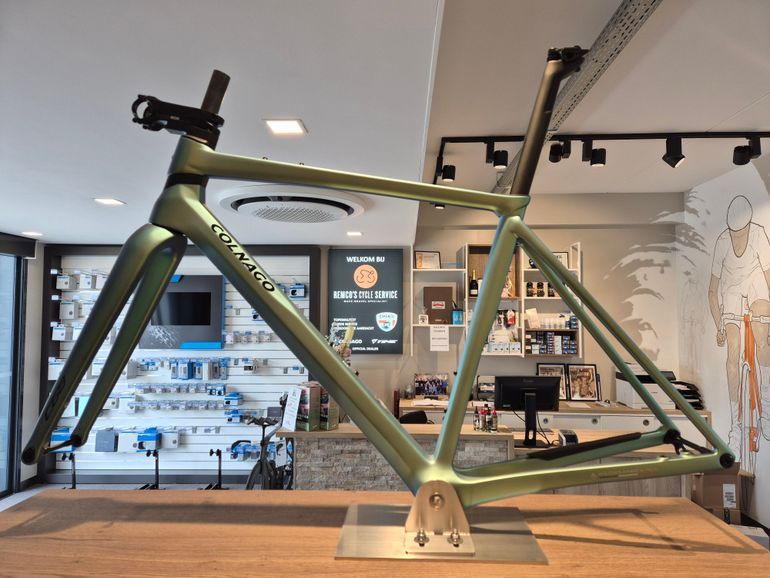 Brugt Colnago C68 Gravel Carbon Complete Frameset Frameset 2024 Road & Gravel — billede 3 af 3