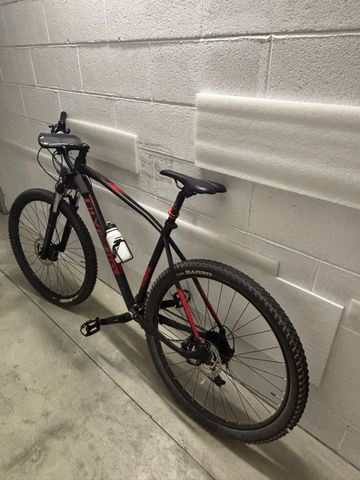 Used Olimpia Custom Shimano Acera 2025 Mountainbike, Black — image 4 of 7