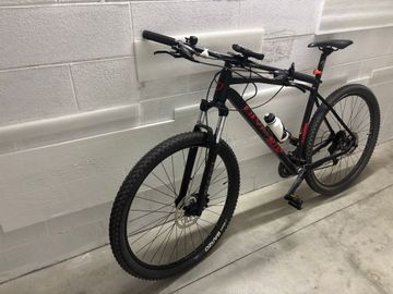 Used Olimpia Custom Shimano Acera 2025 Mountainbike, Black — image 6 of 7