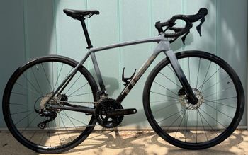 Tweedehands Trek Émonda ALR 5 2024 2024 Road & Gravel