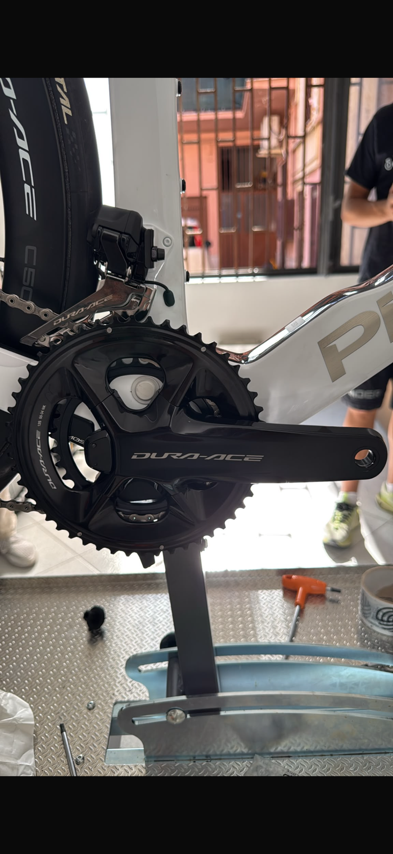Pinarello Dogma Shimano Dura Ace Di2 2026 Road & Gravel de segunda mano, Blanco — imagen 3 de 3