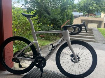 Used Pinarello Dogma Shimano Dura Ace Di2 2026 Road & Gravel