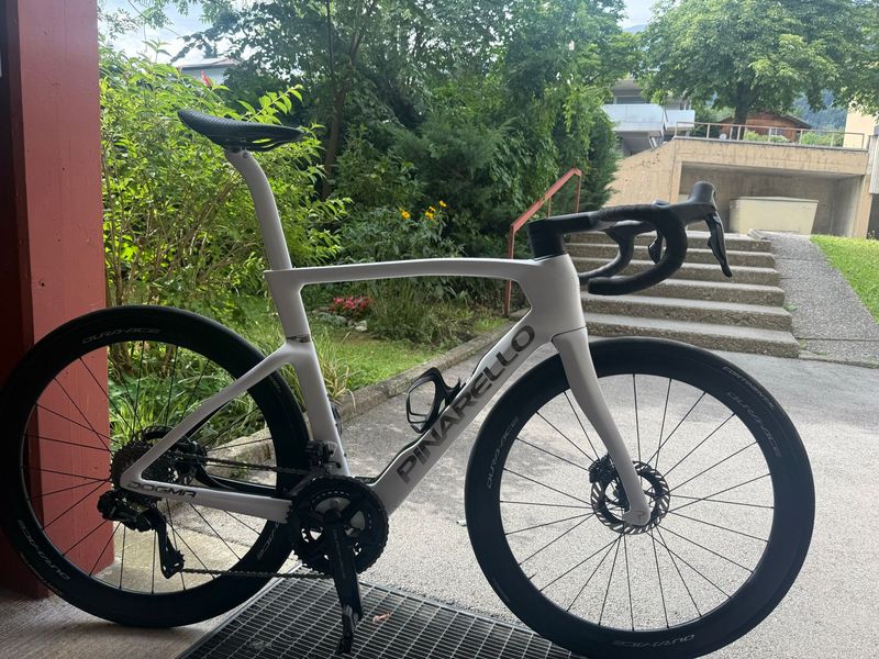 Used Pinarello Dogma Shimano Dura Ace Di2 2026 Road & Gravel
