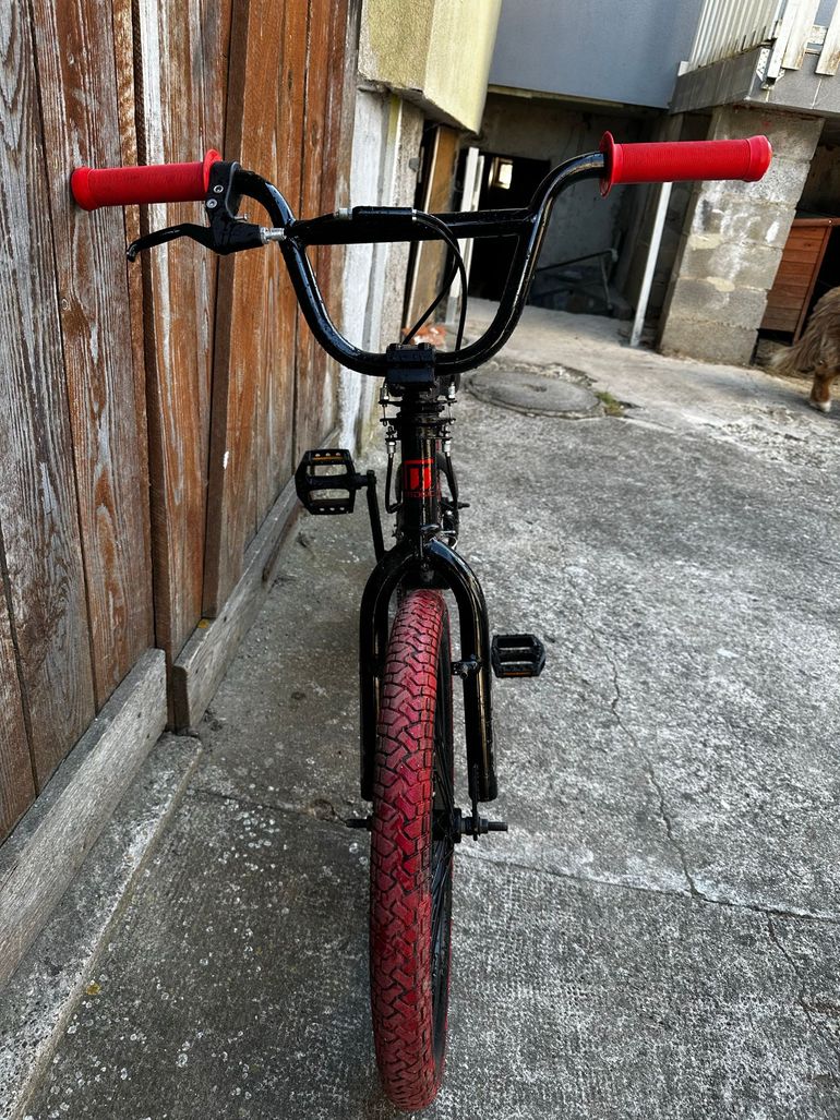 Used Rock Machine Custom Other 2017 Mountainbike, Black — image 2 of 5