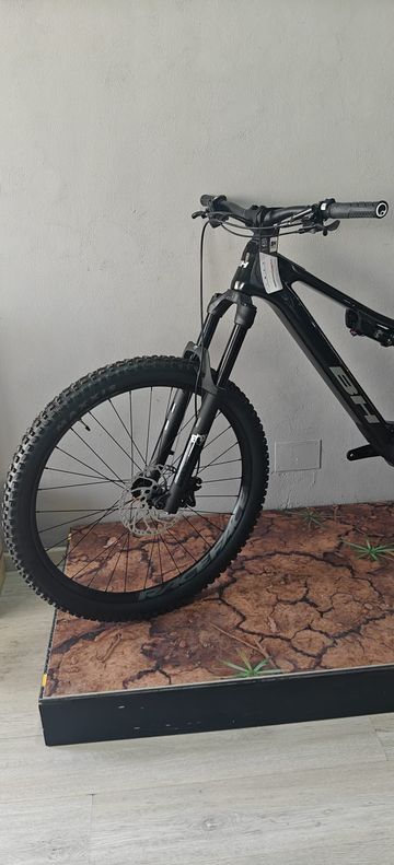 Brugt BH ILYNX+ ENDURO 9.5 2027 Mountainbike — billede 6 af 7