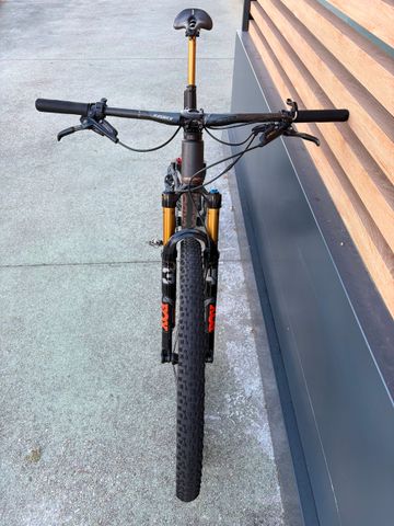 Gebrauchtes Orbea OIZ M LTD 2025 2025 Mountainbike, Schwarz — Bild 15 von 18