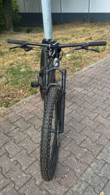 Used Canyon Neuron Shimano Deore XT 2018 Mountainbike, Light Gray — image 2 of 8