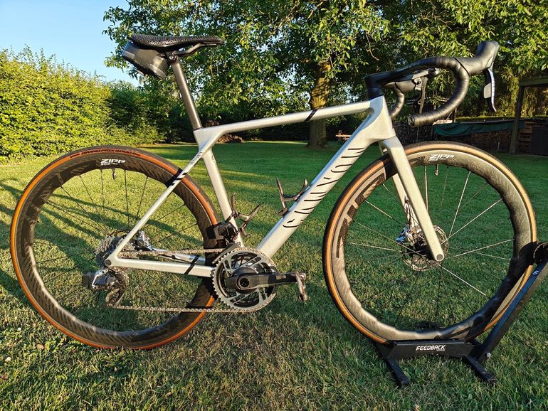 Brugt Canyon Ultimate CFR eTap 2024 2024 Road & Gravel — billede 2 af 7