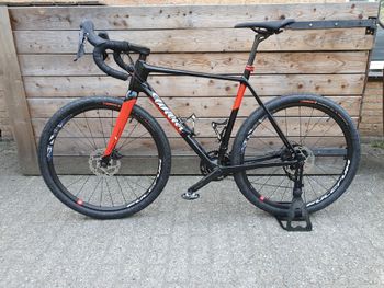 Used Wilier Cento1 Shimano GRX 2022 Road & Gravel, Black — image 6 of 6