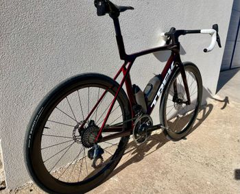 Brugt Trek Madone Frameset 2025 Road & Gravel — billede 2 af 7