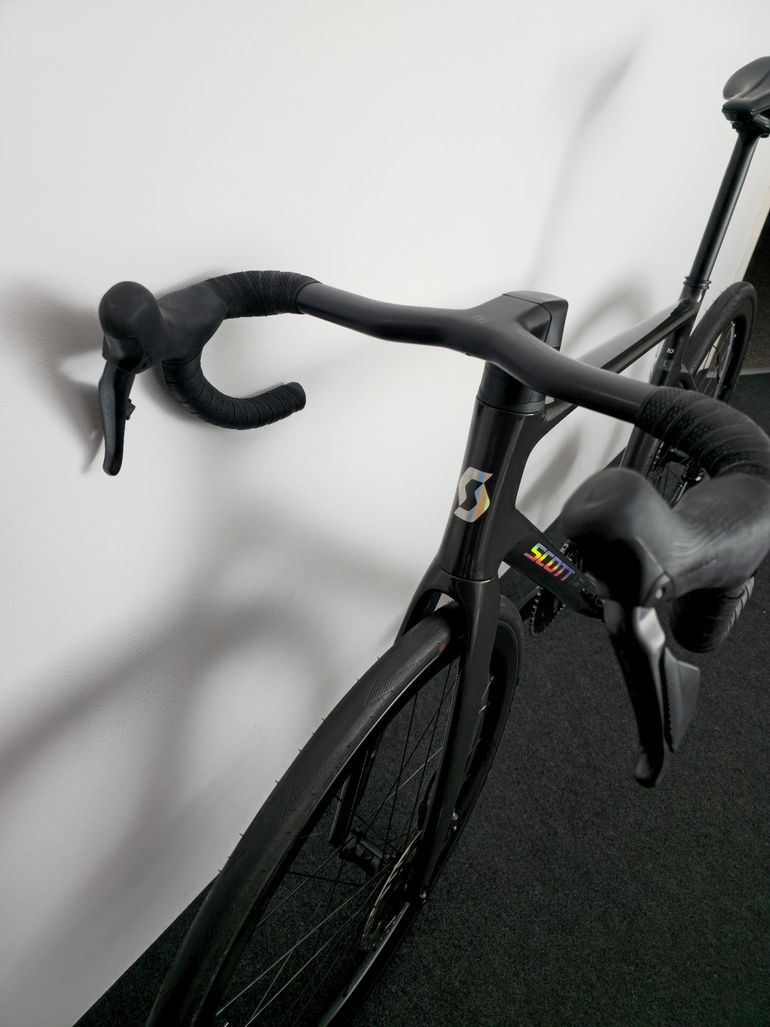 Brugt Scott Addict 10 2025 2025 Road & Gravel — billede 18 af 24
