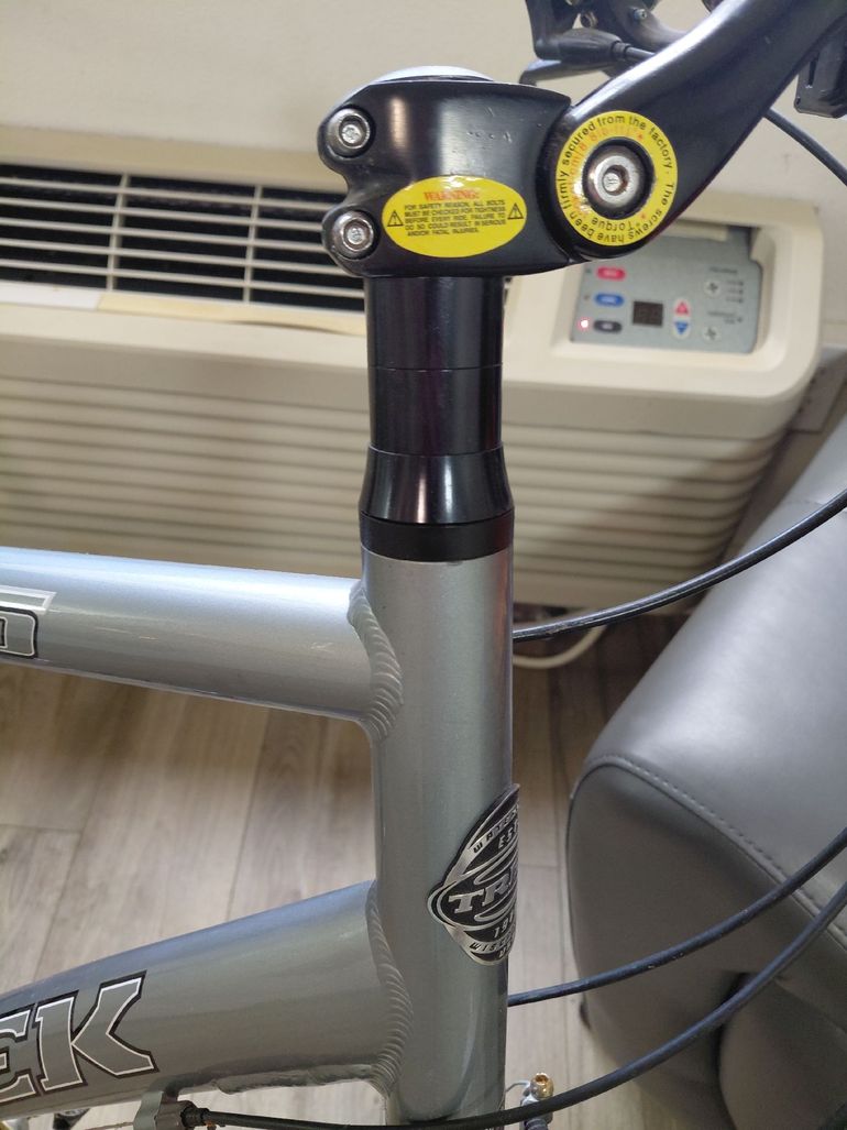 Used Trek T Urban, Light Gray — image 4 of 9