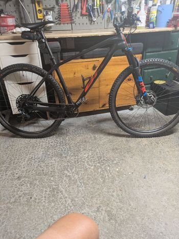 Used BH Custom SRAM NX Eagle 2018 Mountainbike, Black — image 2 of 21