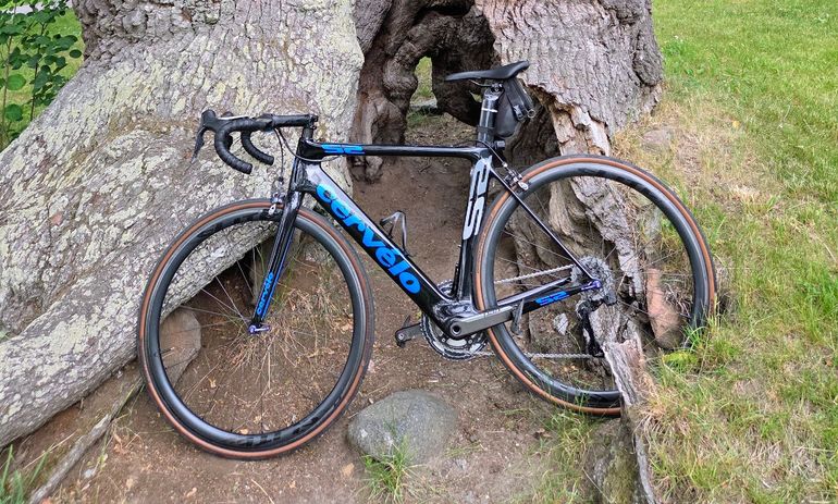 Used Cervélo S2 Shimano Ultegra Di2 2016 Road & Gravel, Black — image 6 of 7