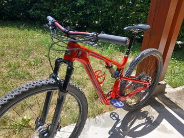Gebrauchtes Rocky Mountain Element Carbon 70 2020 2020 Mountainbike, Rot, 29 — Bild 3 von 4