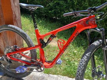 Gebrauchtes Rocky Mountain Element Carbon 70 2020 2020 Mountainbike, Rot, 29 — Bild 2 von 4