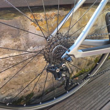Used Scott Addict 20 2019 2019 Road & Gravel, Light Gray — image 4 of 6