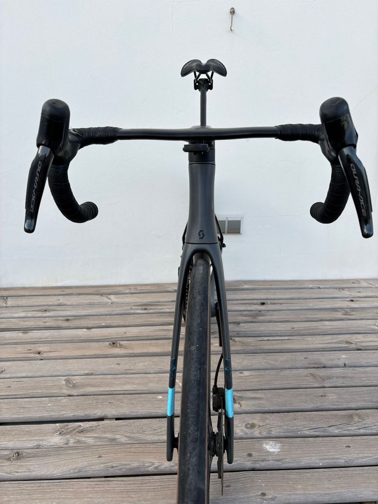 Brugt Scott Foil RC Pro 2024 2024 Road & Gravel — billede 8 af 14