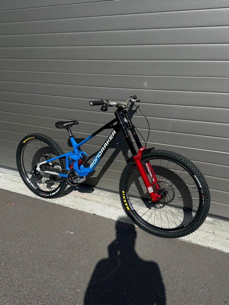 Tweedehands Mondraker Summum SRAM XX 2026 Mountainbike — afbeelding 2 van 5