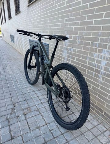 Tweedehands Trek Top Fuel 7 2023 2023 Mountainbike — afbeelding 4 van 5