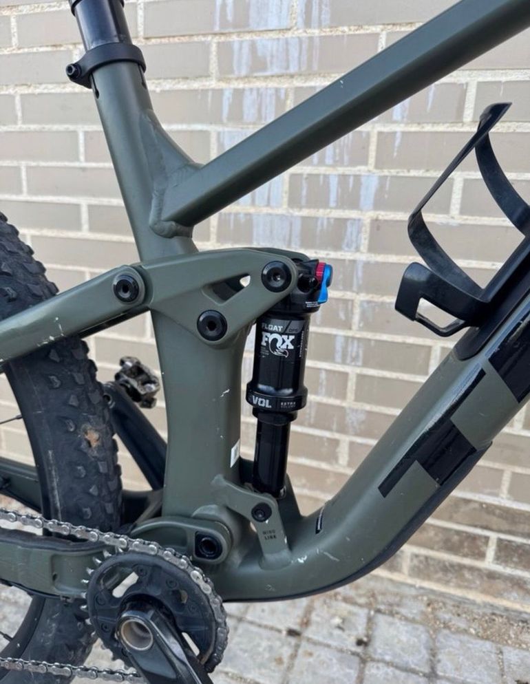 Brugt Trek Top Fuel 7 2023 2023 Mountainbike — billede 5 af 5