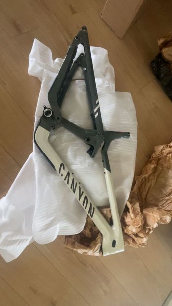 Gebrauchtes Canyon Strive CFR LTD 2024 Frameset 2024 Mountainbike, Weiß, 29 — Bild 11 von 12