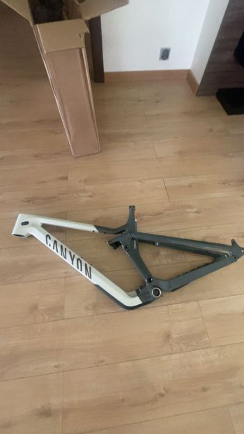 Použité Canyon Strive CFR LTD 2024 Frameset 2024 MTB