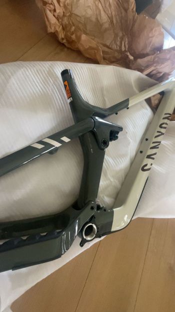 Gebrauchtes Canyon Strive CFR LTD 2024 Frameset 2024 Mountainbike, Weiß, 29 — Bild 10 von 12