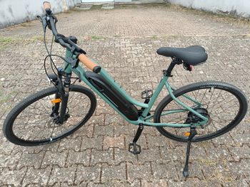 Gebrauchtes DECATHLON Riverside 2024 Urban, Grün — Bild 2 von 3
