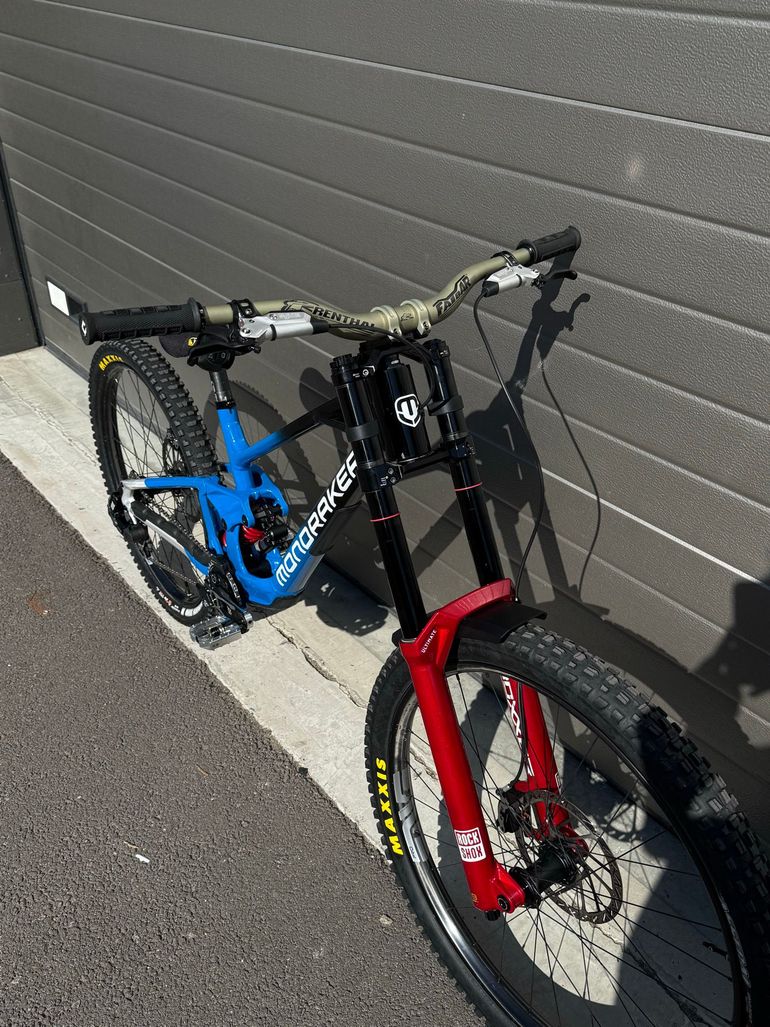 Used Mondraker Summum Frameset 2026 Mountainbike, Blue — image 3 of 5