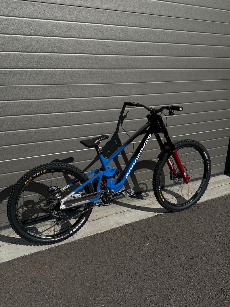 Brugt Mondraker Summum Frameset 2026 MTB