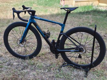 Käytetty Bottecchia Emme Shimano Ultegra Di2 2026 Road & Gravel — kuva 2 / 10