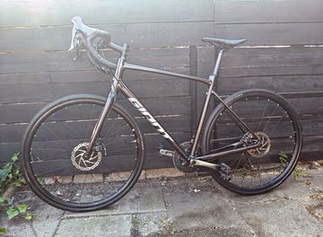 Used Giant Contend AR 2 2021 2021 Road & Gravel, Red — image 17 of 18