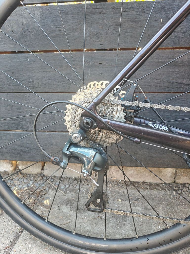 Used Giant Contend AR 2 2021 2021 Road & Gravel, Red — image 8 of 14