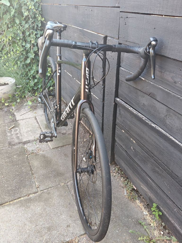 Used Giant Contend AR 2 2021 2021 Road & Gravel, Red — image 14 of 14