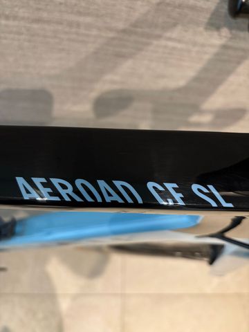 Canyon Aeroad CF SL 8 Disc 2022 2022 Road & Gravel usato, Blu — immagine 7 di 7