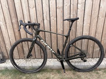 Tweedehands Giant Revolt, Advanced 1 2022 2022 Road & Gravel — afbeelding 2 van 14