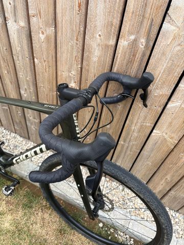 Tweedehands Giant Revolt, Advanced 1 2022 2022 Road & Gravel — afbeelding 8 van 14