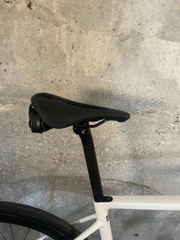 Brugt Enve Melee Premium RED 2026 2026 Road & Gravel — billede 7 af 7