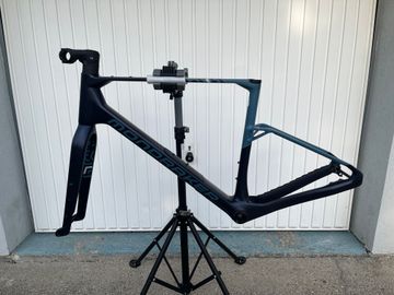 Brugt Mondraker ARID CARBON RR SL 2025 Frameset 2025 Road & Gravel — billede 2 af 10