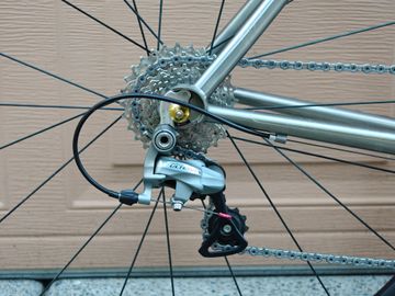 Used Lynskey R230 2013 Road & Gravel, Light Gray — image 9 of 11
