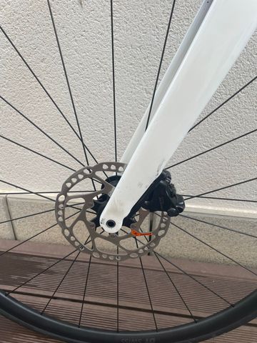 Orbea orca m11eltd Custom Shimano 105 Di2 2021 Road & Gravel d'occasion — image 12 sur 12